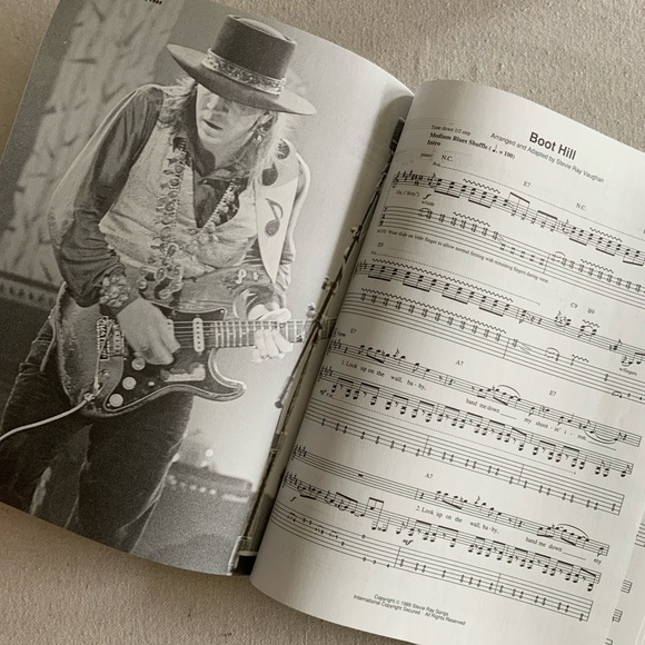 Stevie Ray Vaughan Sheet Music Book - Picture 2 of 7